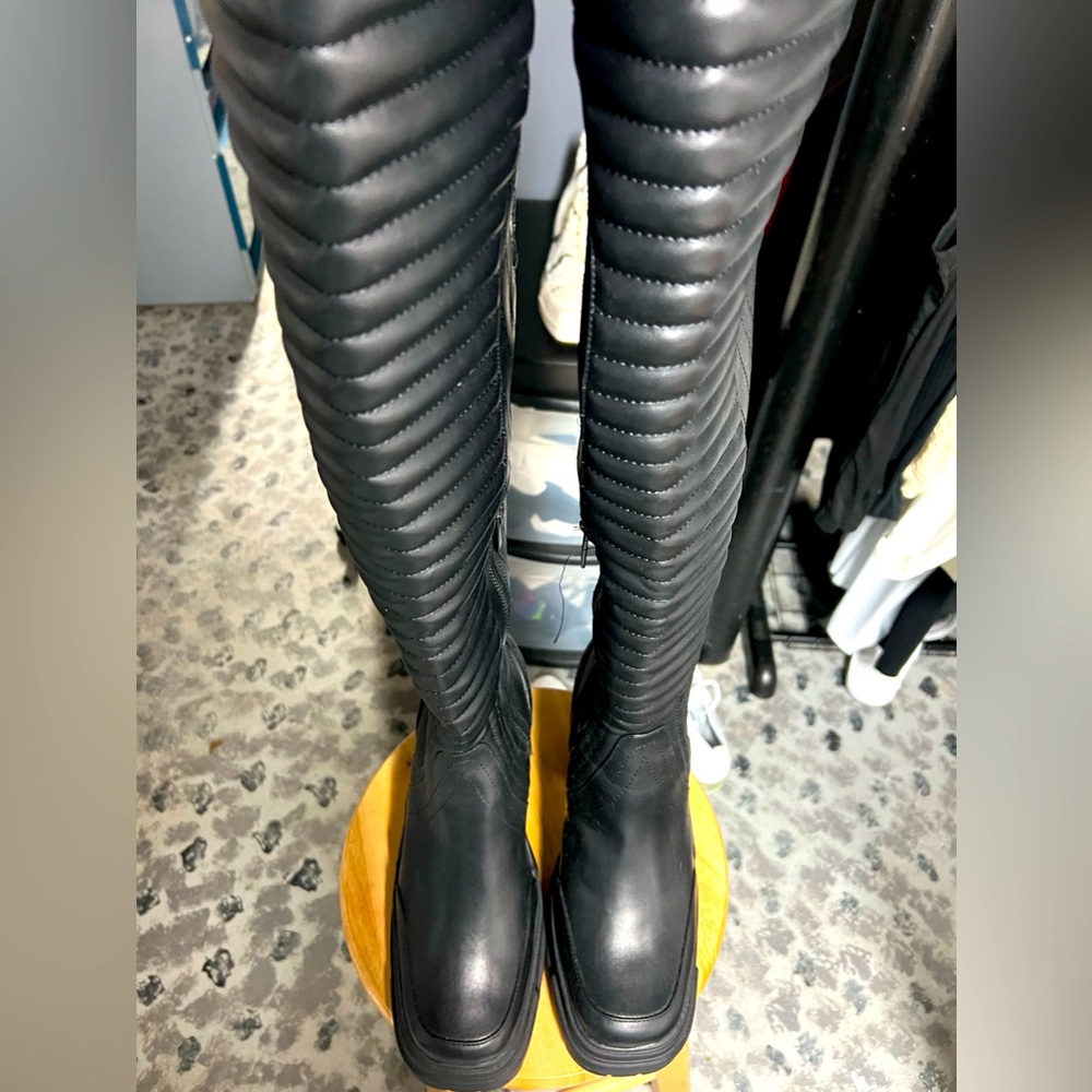 Chunky knee length boots